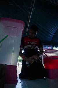 BIB: 
                            <button type="button" onclick="openModal(28159090)" class="btn btn-primary btn-sm float-right btn-popup" data-toggle="modal" data-target=".modal-high-quality">
                        <i class="fas fa-shopping-cart"></i> Add to Cart
                    </button>
                                            <button type="button" onclick="isThisMe(28159090, true)" class="btn btn-success btn-sm float-right btn-popup btn-isme hidden" data-toggle="tooltip" data-placement="bottom" title="นี่คือรูปของคุณใช่ไหม คลิกที่นี่เพื่อเอาเข้าอัลบั้ม">
                        <i class="fas fa-plus"></i> Add to album
                    </button>
                    <button type="button" onclick="isThisMe(28159090, false)" class="btn btn-warning btn-sm float-right btn-popup btn-isnotme hidden">
                        <i class="fas fa-ban"></i> Remove from album
                    </button>